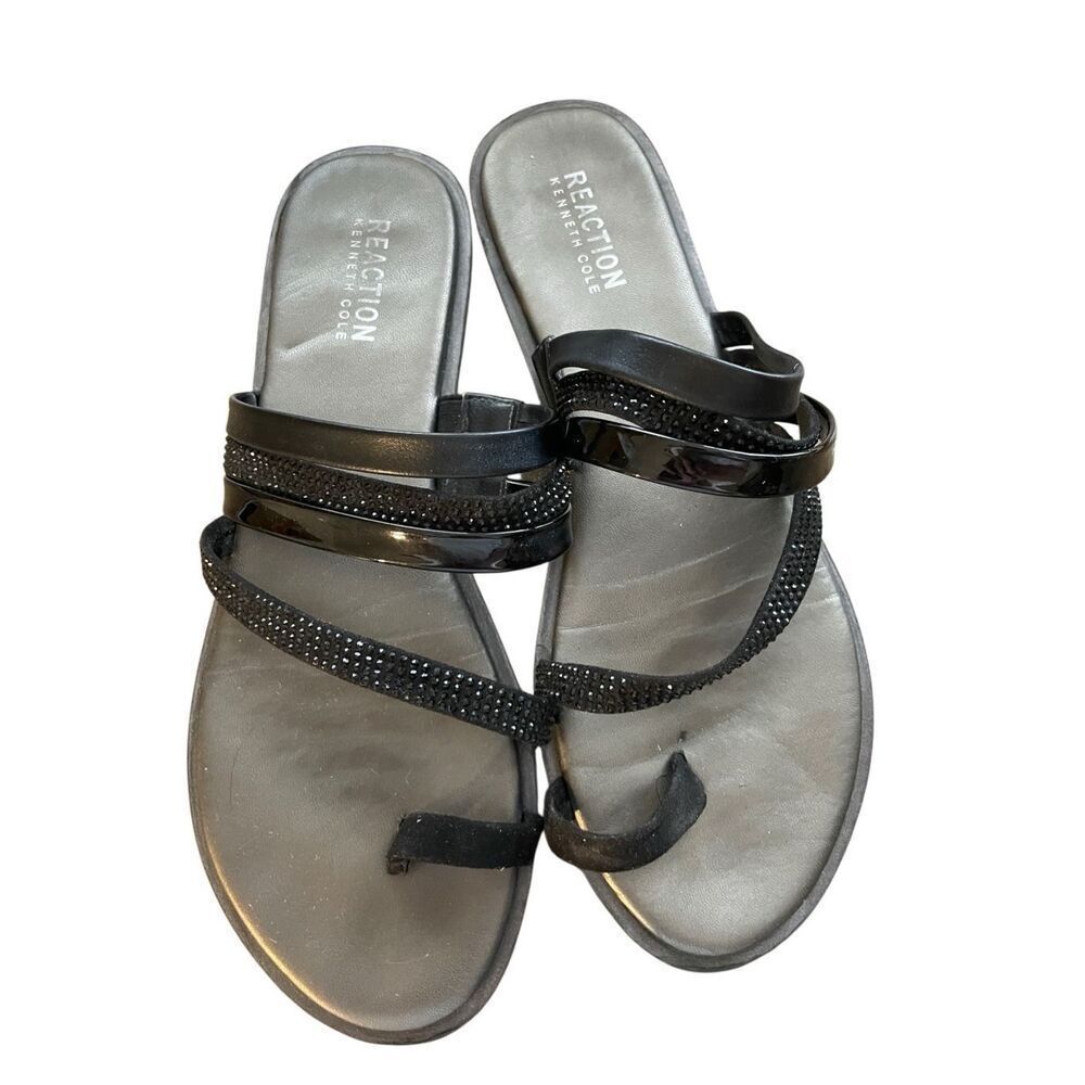 Kenneth Cole Reaction Womens 8.5 Rhinestone Strappy‎ Flat Sandals Black Toe Loop